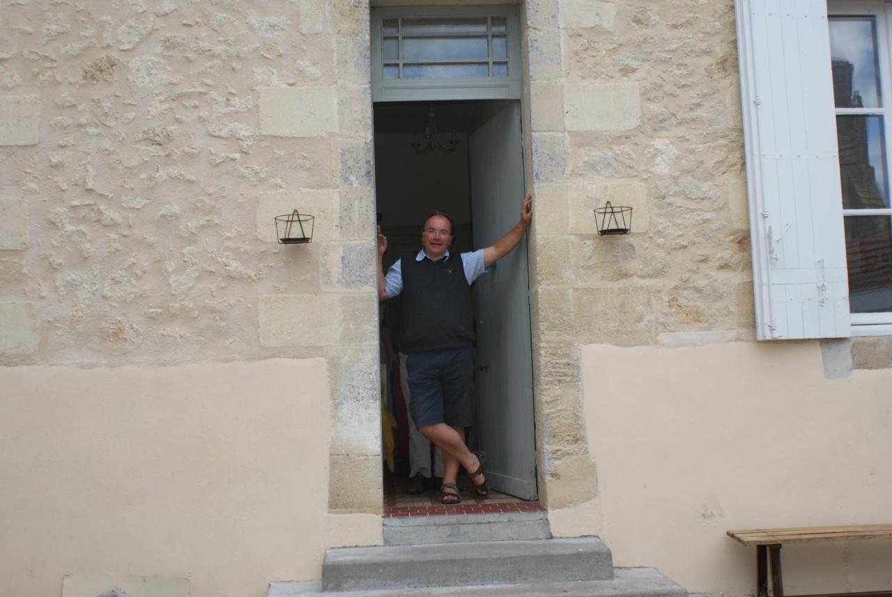 Romantic Gite Nr St Emilion With Private Pool And Views To Die For Pujols  Eksteriør billede